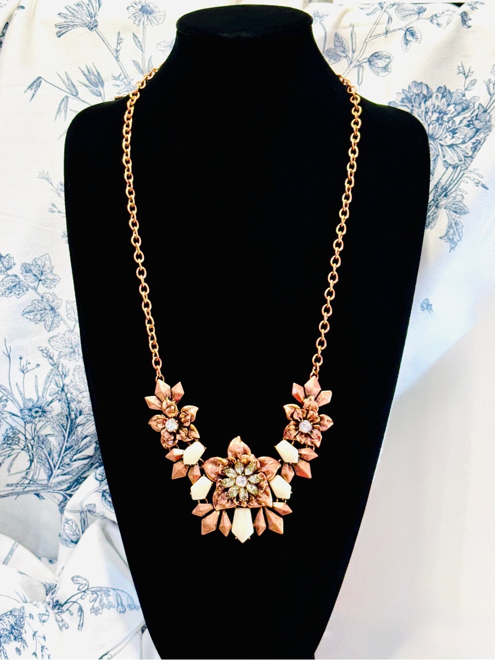 Premier Designs Rose Gold Convertible Floral Statement Necklace NEW